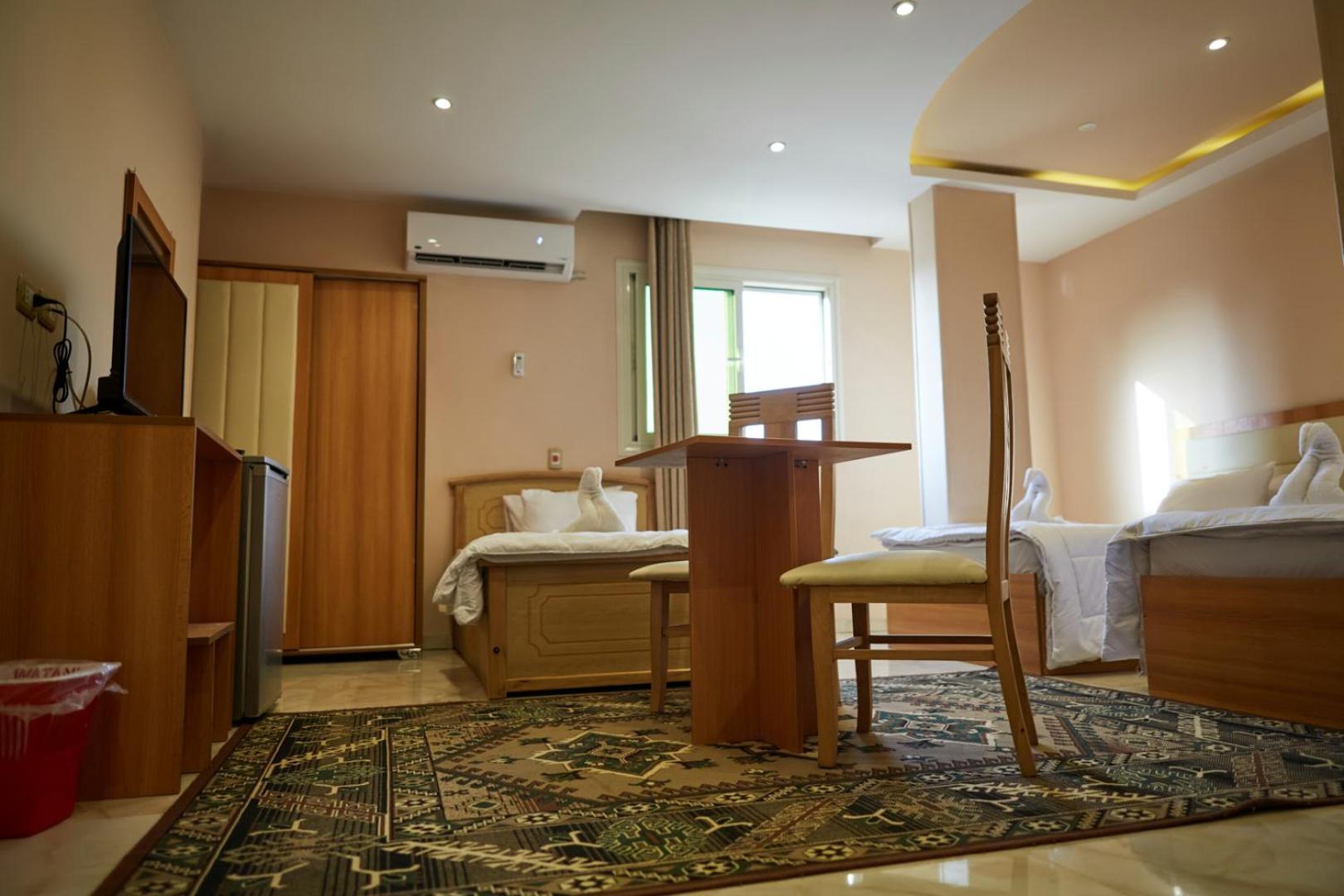 Grand Pyramid View Hotel Kafrat al Jabal Luaran gambar
