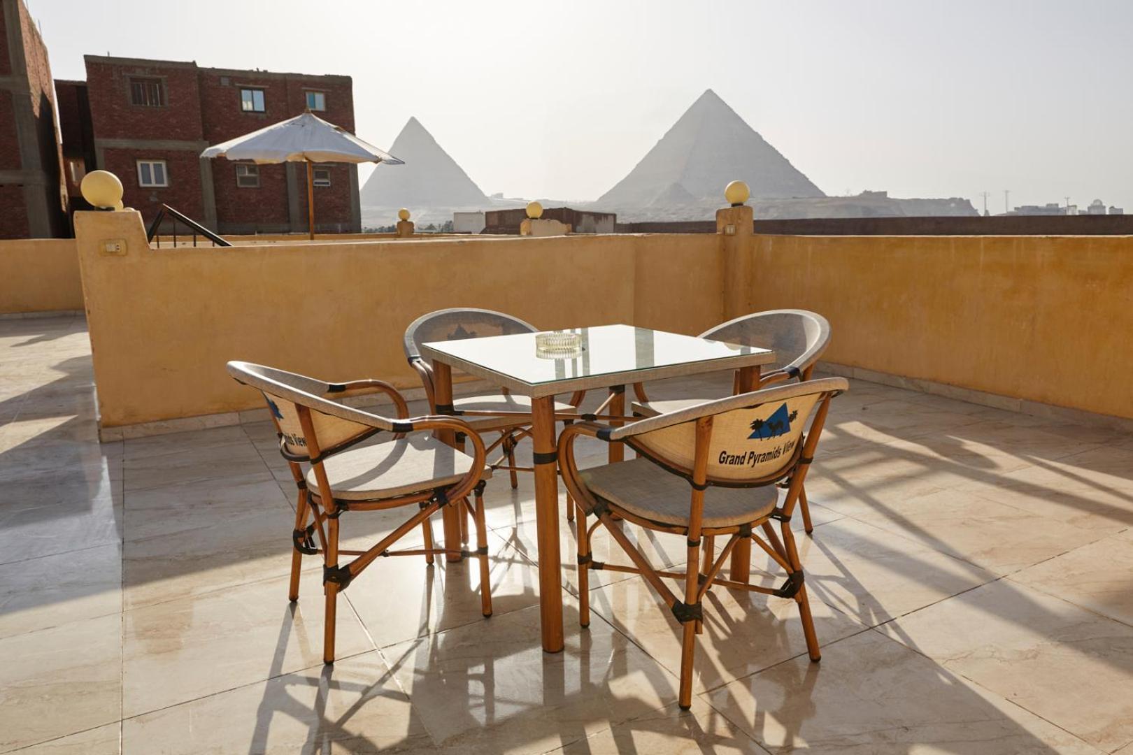 Grand Pyramid View Hotel Kafrat al Jabal Luaran gambar