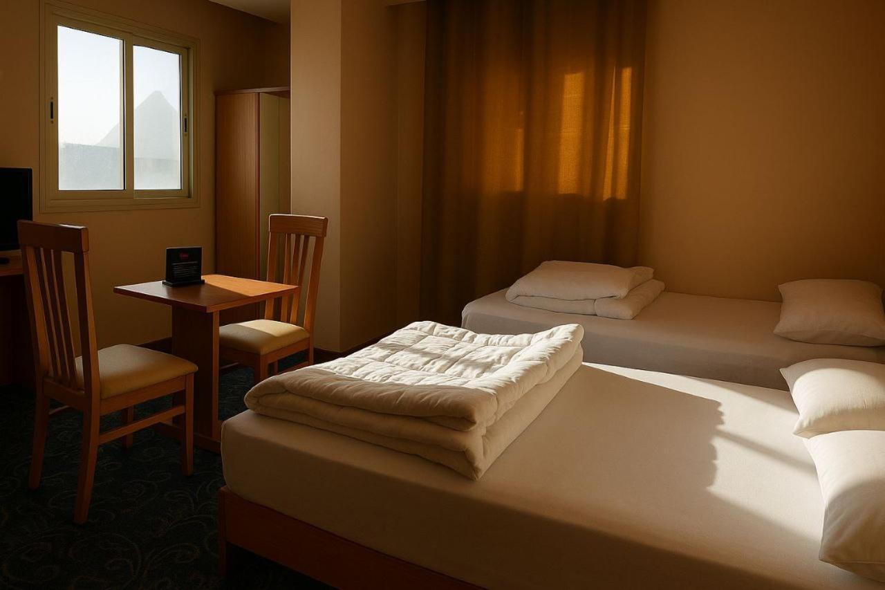 Grand Pyramid View Hotel Kafrat al Jabal Luaran gambar